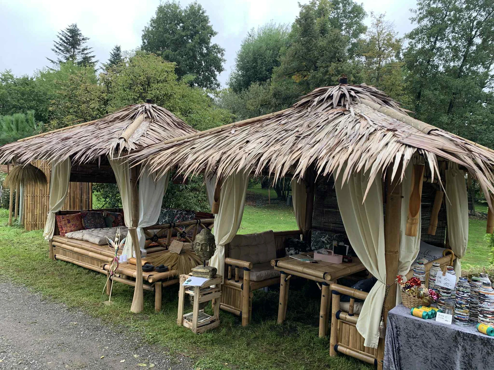 Bambusz Lounge Pavilon Függönyökkel - Image 3